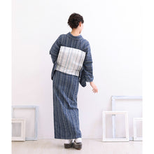 画像をギャラリービューアに読み込む, 洗える着物 阿波しじら【濃藍に格子縞】 No,104 女性用 13m しじら織 反物 夏着物 単衣着物 ゆかた 木綿 フルオーダー お仕立て 普段着 湯通し済み 着付け 着物 浴衣 和装 レディース 家庭洗濯可 紺 ネイビー