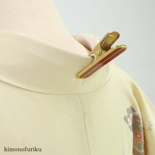 画像をギャラリービューアに読み込む, 【着物用クリップ(赤)3本セット大サイズ】着付けクリップ/和装小物/日本製/着付け小物/仮止め/裾押さえ/和服/着付教室/衿/襟/ハンディクリップ ハンディクリップ 大 着物 和装 着付け 衿止め 衿留め クリップ 【TT】