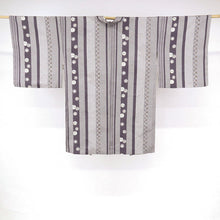 画像をギャラリービューアに読み込む, 新品 羽織 変り縞にお野菜の丸文 カジュアル 紫鼠色 地紋入 正絹着物上 きもの 和装 CP3-8