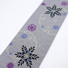 画像をギャラリービューアに読み込む, 【新品】『召しませ花』半幅帯 リバーシブル 雪花×レース柄 灰藤 カジュアル きもの 和装 BP10-5
