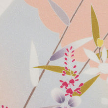 画像をギャラリービューアに読み込む, 【新品】仮絵羽 訪問着 菊と彩りの花々 フォーマル 水色 唐草地紋有 和装きもの 袷正絹着物 HA9-16