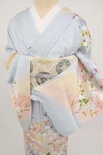 画像をギャラリービューアに読み込む, 【新品】仮絵羽 訪問着 菊と彩りの花々 フォーマル 水色 唐草地紋有 和装きもの 袷正絹着物 HA9-16