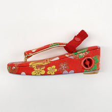 画像をギャラリービューアに読み込む, こどもかかと留め 草履ストラップ 草履バンド かかと止め 赤 白 子供ぞうり 子供 脱げにくい 歩きやすい 幼児 子ども 3才~ 七五三 3歳 お正月 お参り お祝い 記念撮影 和装 きもの 着付け 和装小物【WK】603025 【TT】