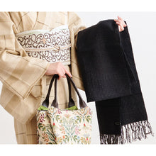 画像をギャラリービューアに読み込む, 育てるショール 無地 老舗ブランド 奥順謹製 結城紬 2024年 高級 大判 ショール ストール 絹100% 和装 洋装 着物 小紋 訪問着 着付け 羽織 着物コート 着物防寒 春 夏 秋 冬 通年 毛皮 着物ショール ポンチョ 和装小物 プレゼント 誕生日 敬老 クリスマス【IT】K24-80