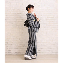 画像をギャラリービューアに読み込む, 洗える着物 阿波しじら 【源氏鼠の濃淡鰹縞】 13m 女性用 しじら織 反物 夏着物 単衣着物 ゆかた 木綿 フルオーダー お仕立て 普段着 湯通し済み 着付け 着物 浴衣 和装 レディース 家庭洗濯可 No,A8