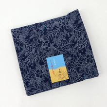 画像をギャラリービューアに読み込む, 洗える着物 阿波しじら 抜染 【季節の花ごのみ】 No,532 女性用 12m しじら織 反物 夏着物 単衣着物 ゆかた 木綿 フルオーダー お仕立て 普段着 湯通し済み 着付け 着物 浴衣 和装 レディース 家庭洗濯可