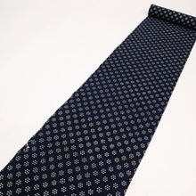 画像をギャラリービューアに読み込む, 印花布 反物 型染め花模様 中国藍染 濃紺 長さ10.1m 反巾37.5cm カジュアル お仕立て可 和装 きもの 木綿着物 反24-291