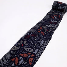 画像をギャラリービューアに読み込む, 手しぼり 浴衣反物 蝶の舞模様 紺色 木綿 カジュアル 夏着物 お仕立て可 和装 絞り きもの 反25-106