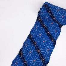 画像をギャラリービューアに読み込む, 手しぼり 浴衣 反物 麻の葉に斜めライン 青ブルー カジュアル 木綿 夏着物 お仕立て可 和装 絞り きもの 反25-109