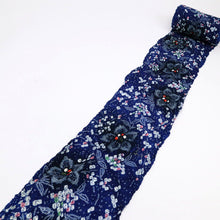 画像をギャラリービューアに読み込む, 手しぼり 浴衣 反物 あじさい桔梗の花 紺色 木綿 カジュアル 夏着物 お仕立て可 和装 絞り きもの 反25-110
