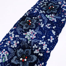 画像をギャラリービューアに読み込む, 手しぼり 浴衣 反物 あじさい桔梗の花 紺色 木綿 カジュアル 夏着物 お仕立て可 和装 絞り きもの 反25-110