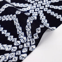 画像をギャラリービューアに読み込む, 手しぼり 浴衣反物 シンプル麻の葉模様 木綿 濃紺 木綿 反巾36.5cm カジュアル お仕立可 夏着物 反25-152