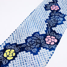 画像をギャラリービューアに読み込む, 手しぼり 浴衣反物 薔薇の花模様 青ブルー 木綿 反巾36cm カジュアル お仕立可 夏着物 反25-176