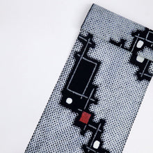 画像をギャラリービューアに読み込む, しぼり 浴衣反物 破れ格子模様 濃紺 木綿 長さ12.8m 反巾37.5cm カジュアル お仕立可 夏着物 反25-26