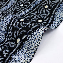 画像をギャラリービューアに読み込む, しぼり 浴衣反物 立涌に菊の花模様 濃紺 木綿 長さ10.9m 反巾36.5cm カジュアル お仕立可 夏着物 反25-28