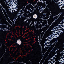 画像をギャラリービューアに読み込む, 手しぼり 浴衣反物 曲線と撫子 濃紺 カジュアル 木綿 夏着物 お仕立て可 和装 絞り きもの 反25-87