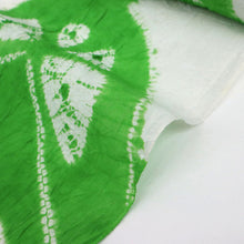 画像をギャラリービューアに読み込む, 手しぼり 浴衣反物 ちょうちょ 白×グリーン 木綿 長さ11.1m 反巾35cm カジュアル お仕立可 夏着物 反25-99
