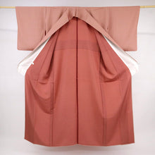 画像をギャラリービューアに読み込む, 【中古】単衣 江戸小紋 角通し 長尺 赤 無紋 作家落款有 ふだん着物洗替えに♪ カジュアル 身丈164cm 裄丈66cm 正絹 5KM14
