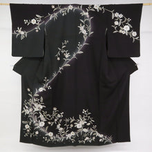 画像をギャラリービューアに読み込む, 【中古】訪問着 極上刺繍 麗しの花唐草模様 長尺 フォーマル 略礼装 黒紫色 ブラック 身丈169cm 裄丈70.5cm 袷正絹着物 きもの 和装HB12-17
