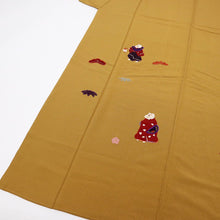 画像をギャラリービューアに読み込む, 【中古】付下げ＋帯セット 刺繍 きつねの嫁入り松竹梅 黄土 身丈159cm 裄丈67.5cm 袷正絹着物 msize SY2-4
