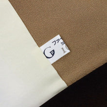 画像をギャラリービューアに読み込む, 【中古】道中着 和装コート 金彩の千鳥に文箱 濃淡茶色 身丈103.5cm 裄丈66.5cm 正絹着物上 CC3-2
