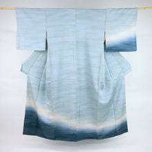 画像をギャラリービューアに読み込む, 【中古】付下げ しっとり霞に凪風景 背紋有 濃淡ブルー 身丈162cm 裄丈69cm 袷正絹着物 msize SA3-3
