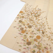 画像をギャラリービューアに読み込む, 【中古】小さめ 訪問着 豪華刺繍 桜に雪輪色紙松竹梅 ベージュ 肌色 身丈151.5cm 裄丈62cm 袷正絹着物 ssize スモールサイズ HY3-4
