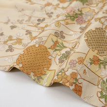 画像をギャラリービューアに読み込む, 【中古】小さめ 訪問着 豪華刺繍 桜に雪輪色紙松竹梅 ベージュ 肌色 身丈151.5cm 裄丈62cm 袷正絹着物 ssize スモールサイズ HY3-4
