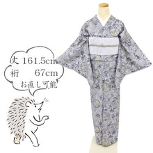 画像をギャラリービューアに読み込む, 【中古】単衣 特選紬 型染小紋 花唐草雪輪に椿の花 カジュアル 普段着物 グレー 灰色 身丈161.5cm 裄丈67cm 正絹着物 きもの 和装 KH4-25
