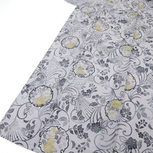 画像をギャラリービューアに読み込む, 【中古】単衣 特選紬 型染小紋 花唐草雪輪に椿の花 カジュアル 普段着物 グレー 灰色 身丈161.5cm 裄丈67cm 正絹着物 きもの 和装 KH4-25
