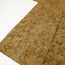 画像をギャラリービューアに読み込む, 【中古】訪問着 紬 長尺 刺繍 花唐草模様 香染色 ベージュ セピア 身丈168.5cm 裄丈67cm カジュアル きもの 袷正絹着物 MC2-2 lsize
