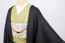 画像をギャラリービューアに読み込む, 【新品】薄羽織 お仕立て上がり 変り七宝繋 和装コート 黒紫 正絹着物上 カジュアル 身丈107cm 裄丈68cm CB5-1
