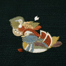 画像をギャラリービューアに読み込む, 【中古】道中着 和装コート 鴛鴦刺繍 丹後ちりめん カジュアル 深緑 身丈92.5cm 裄丈63.5cm 正絹着物上 CG12-26
