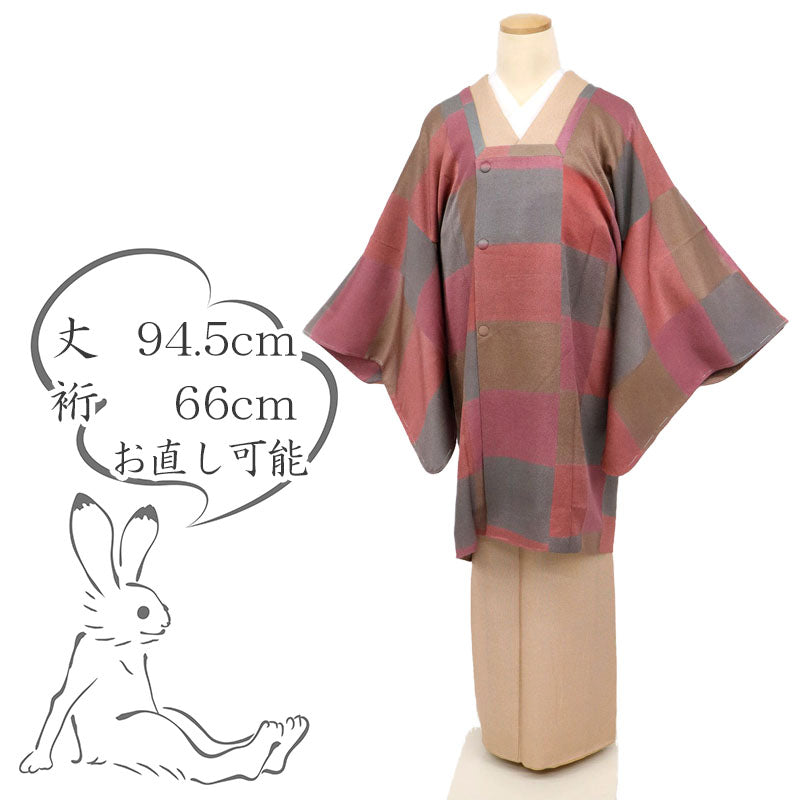 【中古】道行衿 和装コート 大きな格子チェック カジュアル ピンク多色 身丈94.5cm 裄丈66cm 正絹着物上 CM2-34