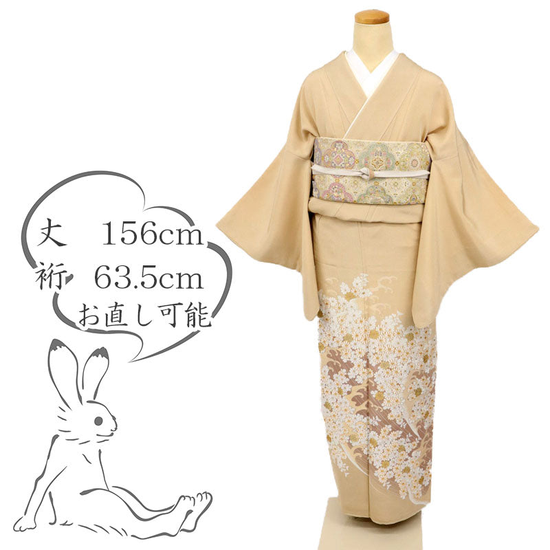【中古】色留袖 刺繍 立浪に菊づくし模様 三つ紋 フォーマル 準礼装 ベージュ 身丈156cm 裄丈63.5cm 袷正絹着物 DY12-1