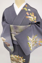 画像をギャラリービューアに読み込む, 【中古】絢爛豪華 訪問着 御所解き文松竹梅 落款有 丼鼠色 グレー 略礼装 フォーマル 身丈157cm 裄丈63cm 袷正絹着物 HH12-19
