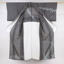 画像をギャラリービューアに読み込む, 【中古】夏着物『絽』訪問着 舞う花びら模様 フォーマル 略礼装 濃灰グレー 身丈157cm 裄丈62.5cm 正絹着物 HH7-2
