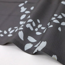 画像をギャラリービューアに読み込む, 【中古】夏着物『絽』訪問着 舞う花びら模様 フォーマル 略礼装 濃灰グレー 身丈157cm 裄丈62.5cm 正絹着物 HH7-2
