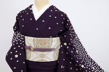 画像をギャラリービューアに読み込む, 【中古】極上 刺繍 訪問着 幻想的桜の舞花模様 黒紅色 身丈159cm 裄丈64cm 袷正絹着物 msize HP11-2
