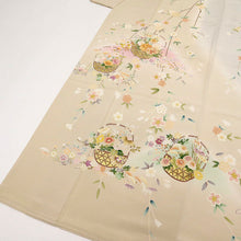 画像をギャラリービューアに読み込む, 【中古】訪問着 長尺 花籠に桜の花模様 フォーマル ベージュちりめん 略礼装 身丈166.5cm 裄丈68.5cm 袷正絹着物 HY9-21 lsize トールサイズ
