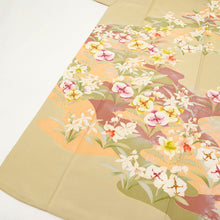 画像をギャラリービューアに読み込む, 【中古】上質特選 訪問着 しっとり蘭の花模様 ベージュ 袷正絹着物 HY9-4
