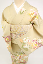画像をギャラリービューアに読み込む, 【中古】上質特選 訪問着 しっとり蘭の花模様 ベージュ 袷正絹着物 HY9-4

