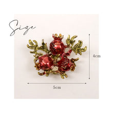 画像をギャラリービューアに読み込む, 《在庫限り》【 ザクロ 帯留め 】 帯飾り 浴衣 三分紐 ハンドメイド 柘榴モチーフ 吉祥果 レッド ゴールド カジュアル 帯どめ おびどめ 和装小物 日本製 大人 オシャレ
