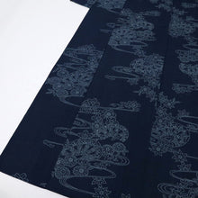画像をギャラリービューアに読み込む, 【中古】特選浴衣 しじら織り 綿麻 流水に肩車菊花模様抜染 濃紺 カジュアル 身丈157cm 裄丈62cm 単衣着物 KA9-9
