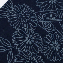 画像をギャラリービューアに読み込む, 【中古】特選浴衣 しじら織り 綿麻 流水に肩車菊花模様抜染 濃紺 カジュアル 身丈157cm 裄丈62cm 単衣着物 KA9-9
