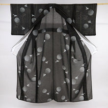 画像をギャラリービューアに読み込む, 【中古】長尺 洗える夏着物 小紋 飛びうさぎ 黒ブラック カジュアル 化繊 身丈164.5cm 裄丈66.5cm 着物 KB6-14
