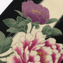 画像をギャラリービューアに読み込む, 【中古】洗える夏着物 小紋 太縞に菊花、芍薬の花 カジュアル 黒茶砂色 身丈161.5cm 裄丈64cm 化繊 KB6-15
