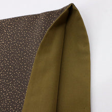 画像をギャラリービューアに読み込む, 【中古】長尺 小紋 大小霰のグラデーションのライン カジュアル 濃茶 身丈173cm 裄丈68cm 袷正絹着物 KC4-42
