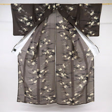 画像をギャラリービューアに読み込む, 【中古】長尺 洗える夏着物 小紋 ブランド『古今』エ霞笹桜 濃茶 化繊着物 カジュアル 身丈162.5cm 裄丈66cm KC7-53
