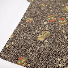 画像をギャラリービューアに読み込む, 【中古】長尺 洗える夏着物 小紋 細やか桜に手毬 濃茶色 化繊着物 ポリエステル カジュアル 身丈164cm 裄丈67cm KC7-77
